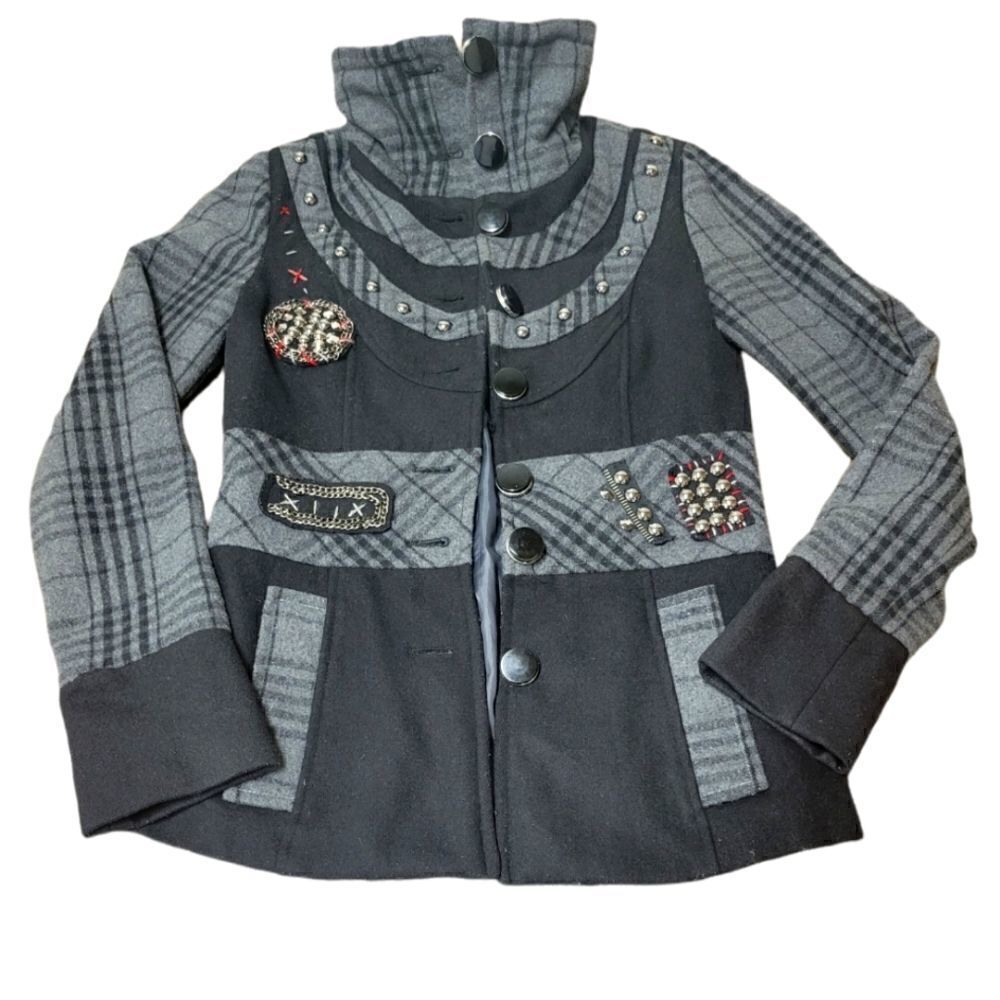 BKE Jacket   - Picture 4 of 6